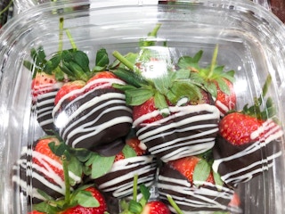 costco chocolate covered strawberries 0 feb 2023 1675955463 1675955463
