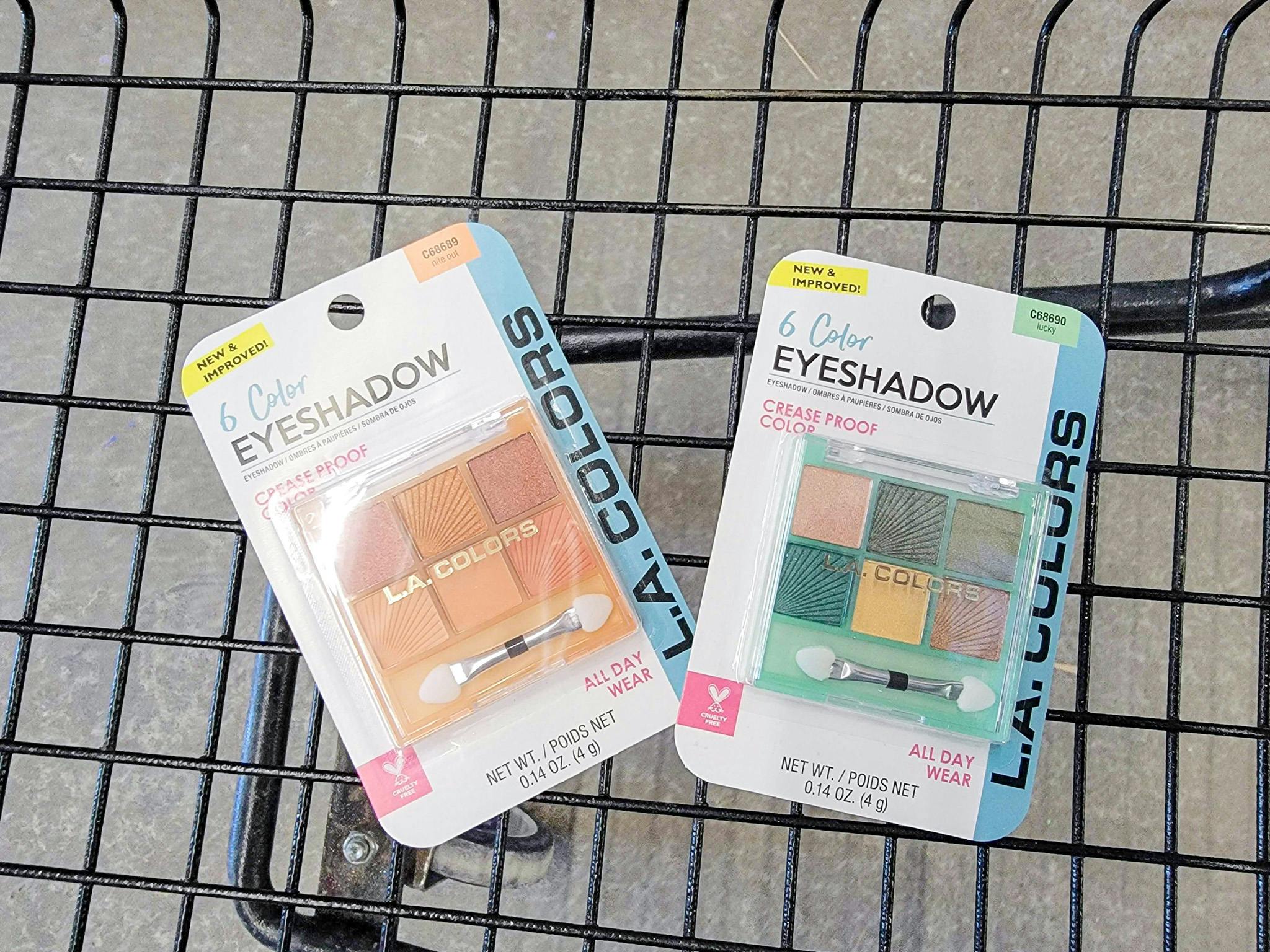 2 eyeshadow palettes