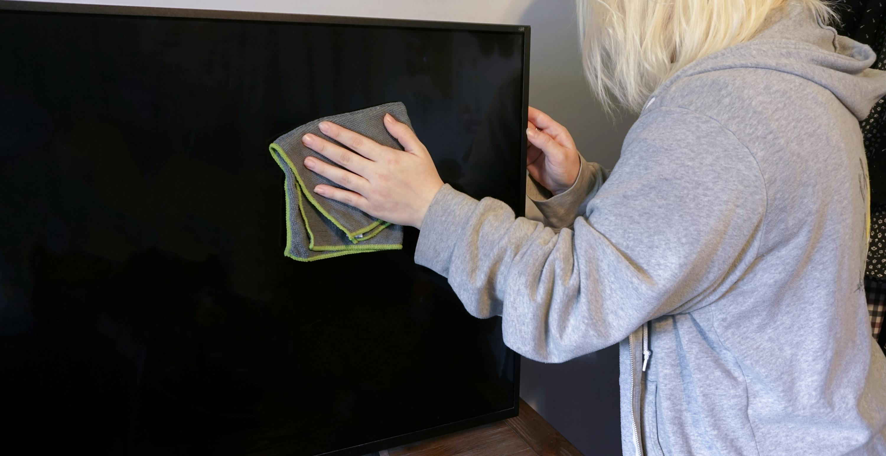 How to Clean a TV Screen Safely For Your Next Binge Watch The Krazy