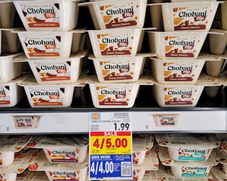 kroger chobani flip yogurt 23 sv 1676557115 1676557115