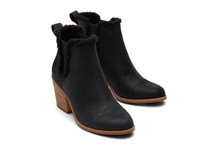 Toms Women's Black Faux Fur Boot