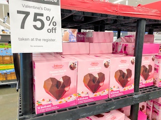 walmart chocolate pinata kit 2023 1676912643 1676912644
