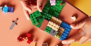 amazon feature image lego minecraft1 1679930577 1679930578