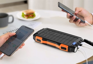 amazon solar charger 2023 1 1678990661 1678990661