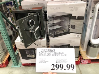 safe with electronic lock