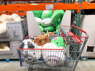 squishmallows in a cart