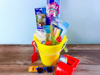 diy dollar tree gift basket with summer themed gifts