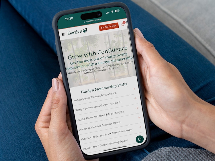 Someone looking at the membership information page on the Gardyn website