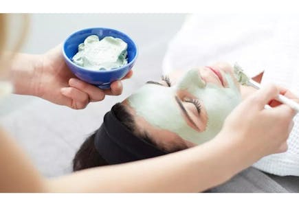 Deep Cleaning Facial Treatment