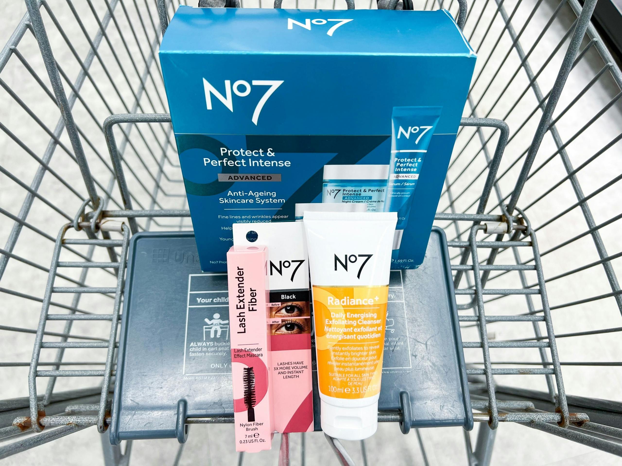 no7 gift set and mascara in shopping cart