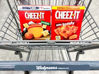 two cheez it crackers in shopping cart