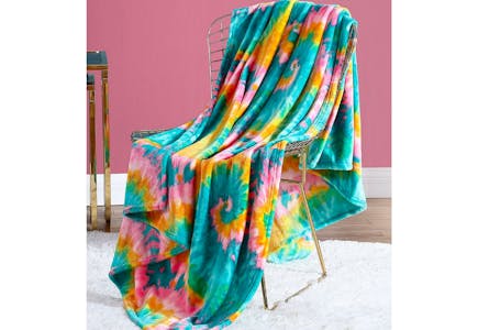Tie-Dye Throw Blanket