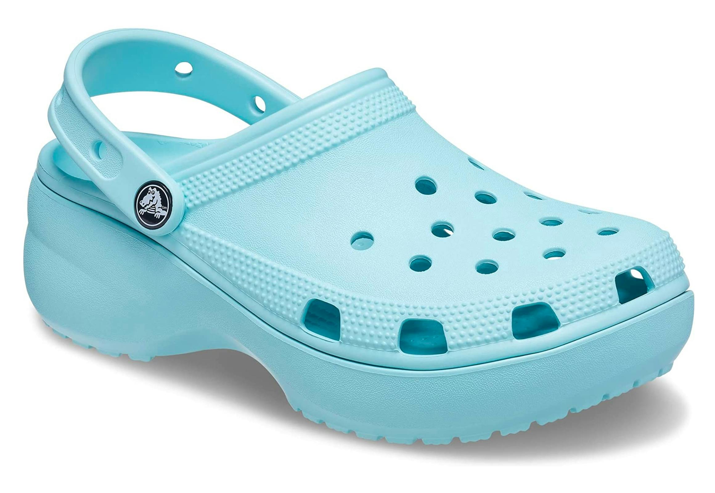 zappos-crocs-light-blue-croc-mar-2023