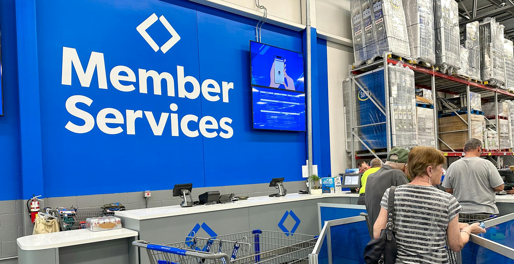 Sam S Club Membership Cost Increase 2022 The Krazy Coupon Lady   Sams Club Membership Benefits Member Services Counter Feature 1 1680021406 1680021406 