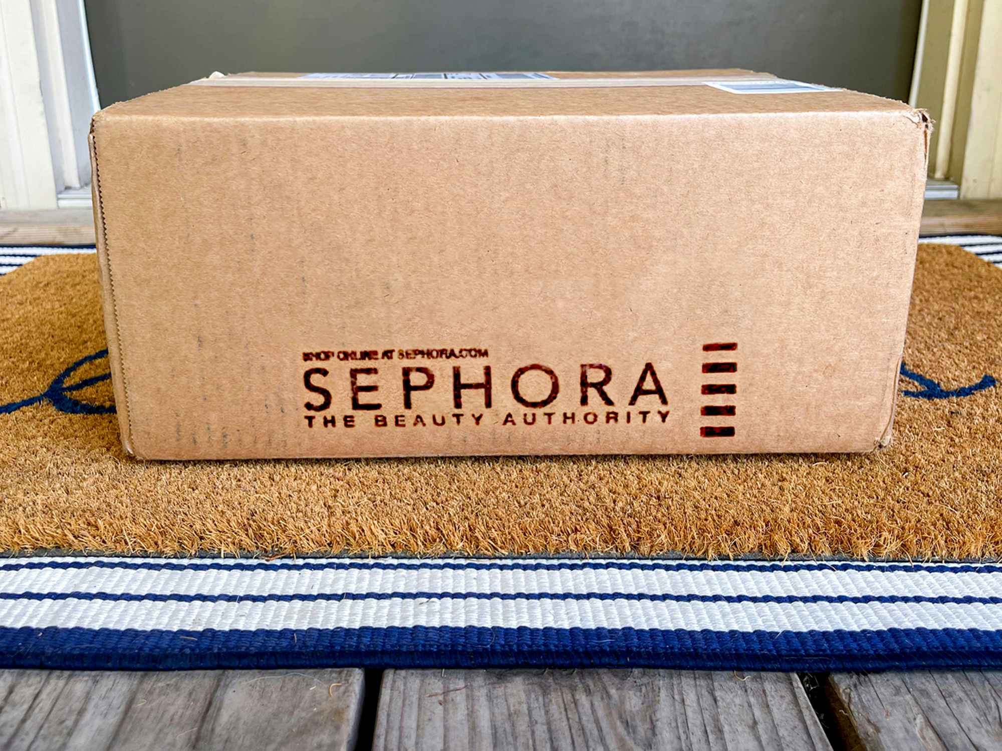 sephora delivery box on welcome mat