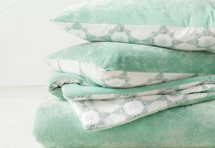 Opalhouse Pale Green Velvet Bedding Set