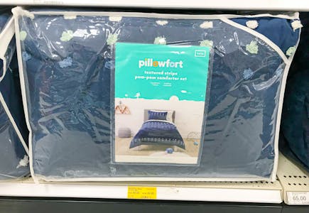 Twin Pillowfort Blue Pom Comforter Set