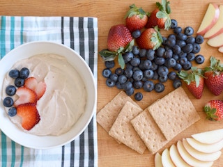 violife vegan cream cheese fruit dip with fruit and grahams