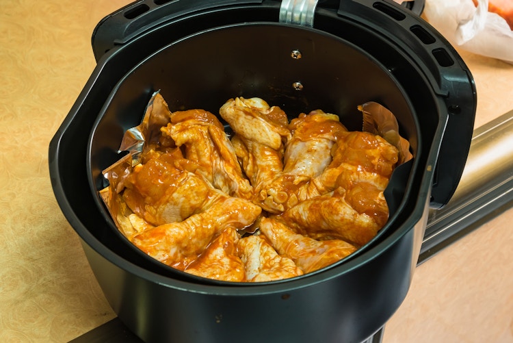 chicken wings in an air fryer 