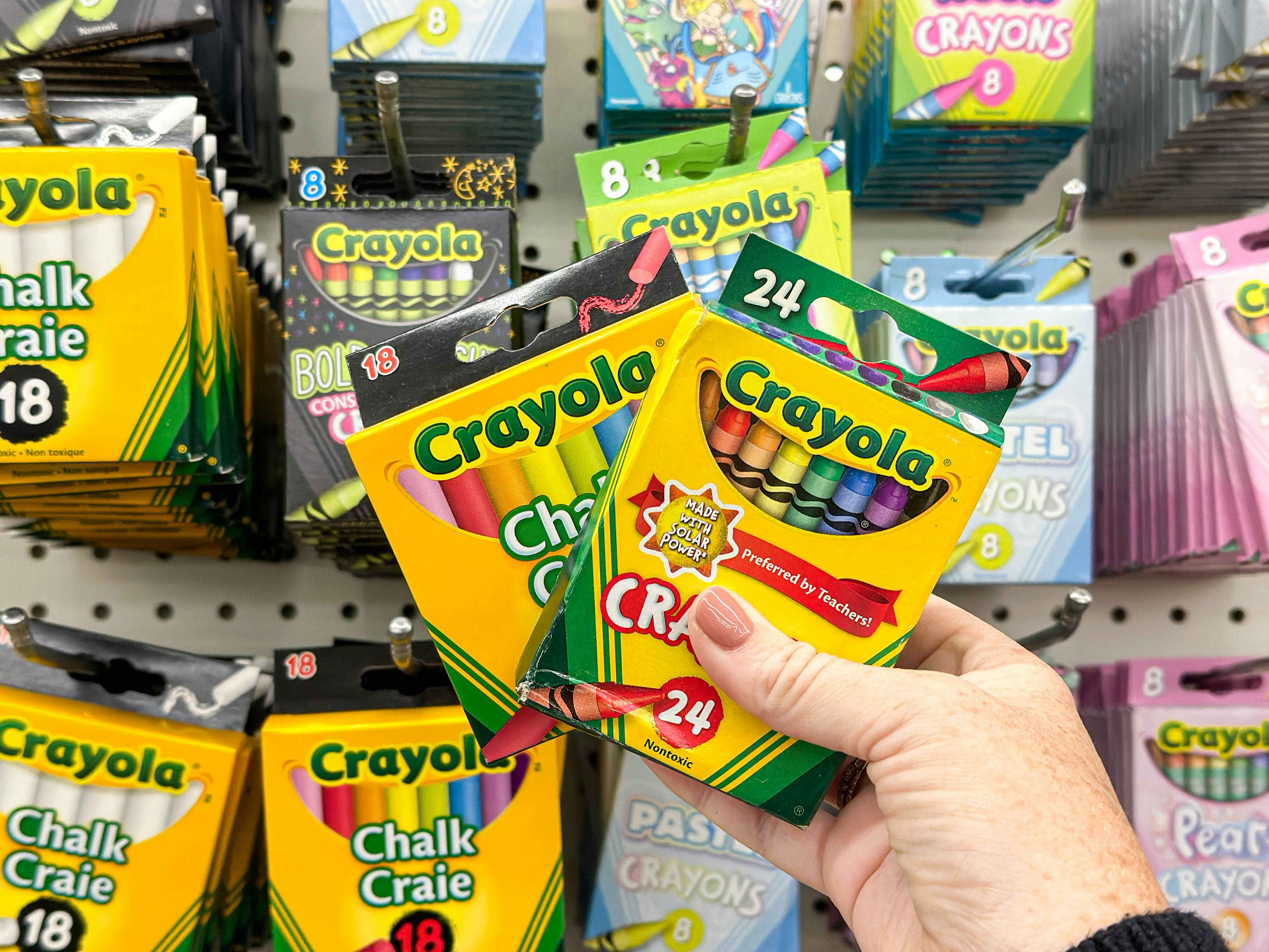 Crayola Crayons 8-Count Packs Only $1 at Dollar Tree