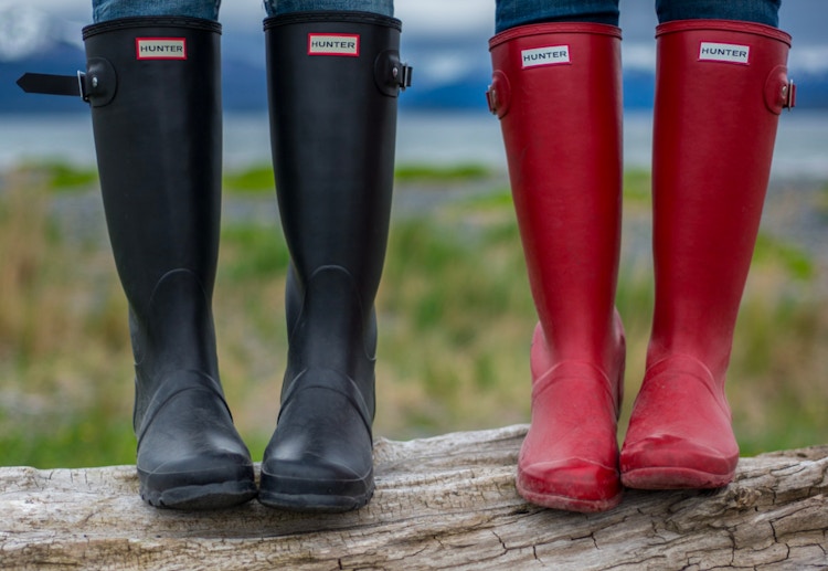 proozy-hunter-boots-apr-2023