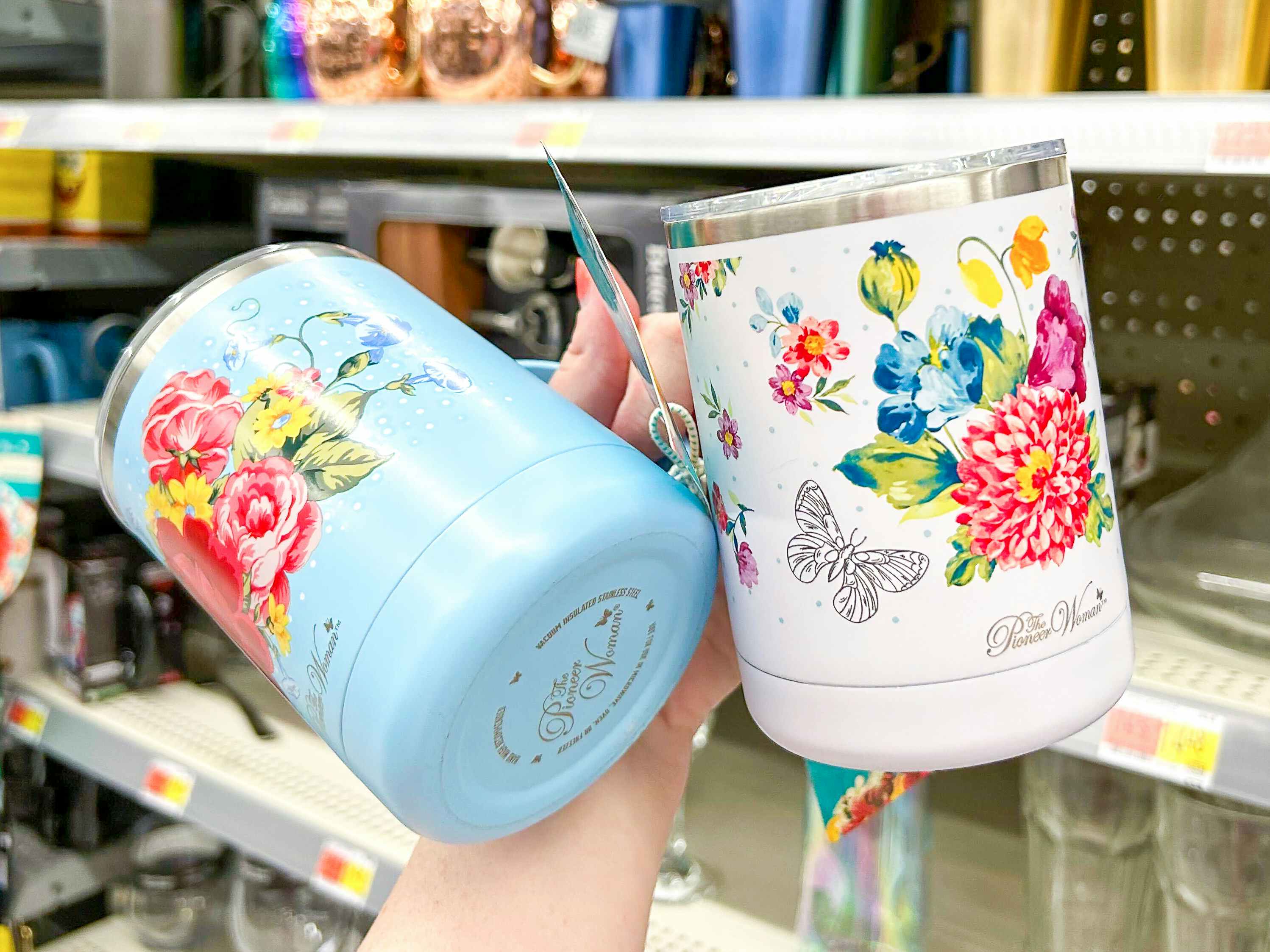 https://prod-cdn-thekrazycouponlady.imgix.net/wp-content/uploads/2023/04/walmart-pioneer-woman-two-floral-tumblers-2-1680894903-1680894903.jpg?auto=format&fit=fill&q=25