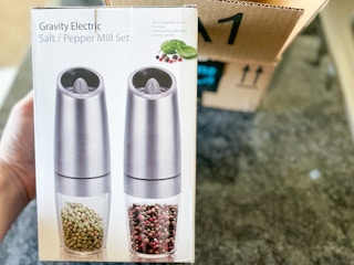 amazon gravity electric salt and pepper grinder set3 1683058669 1683058669