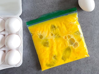 eggs in a ziploc sandwich bag for a camping hack