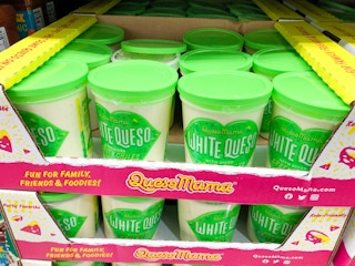 costco queso mama white queso 20a 1683041741 1683041741