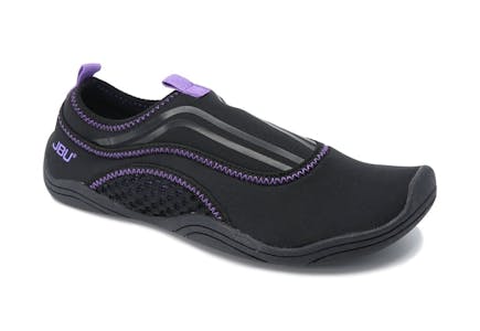 Women's Black & Lavender Water Shoe