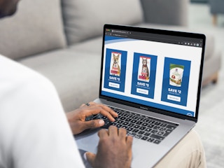 someone about to sign up for Hill's Science Diet emails for a coupon for $5 off