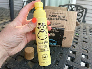 sun-bum-sunscreen-mist-amazon