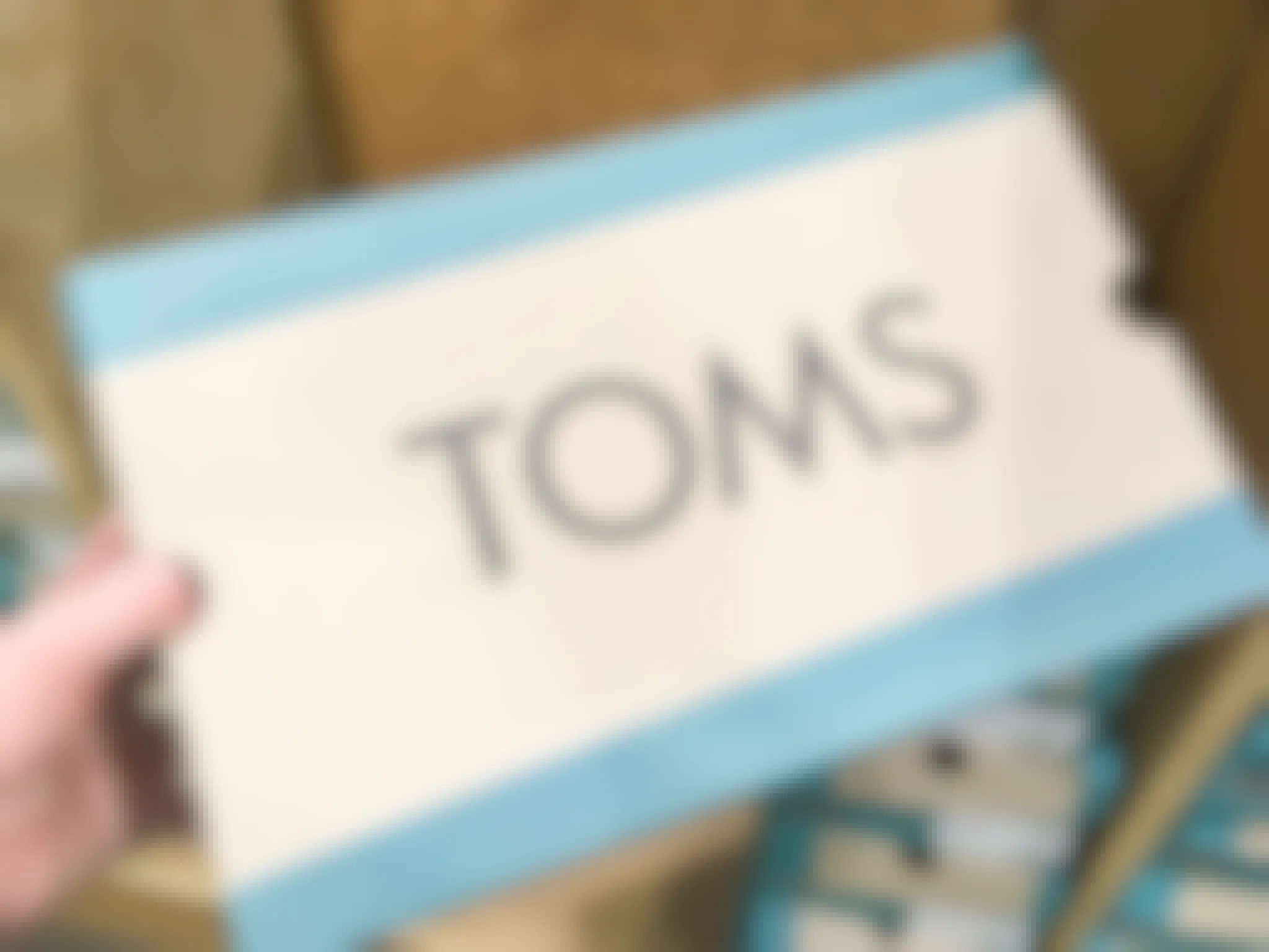 toms shoe box