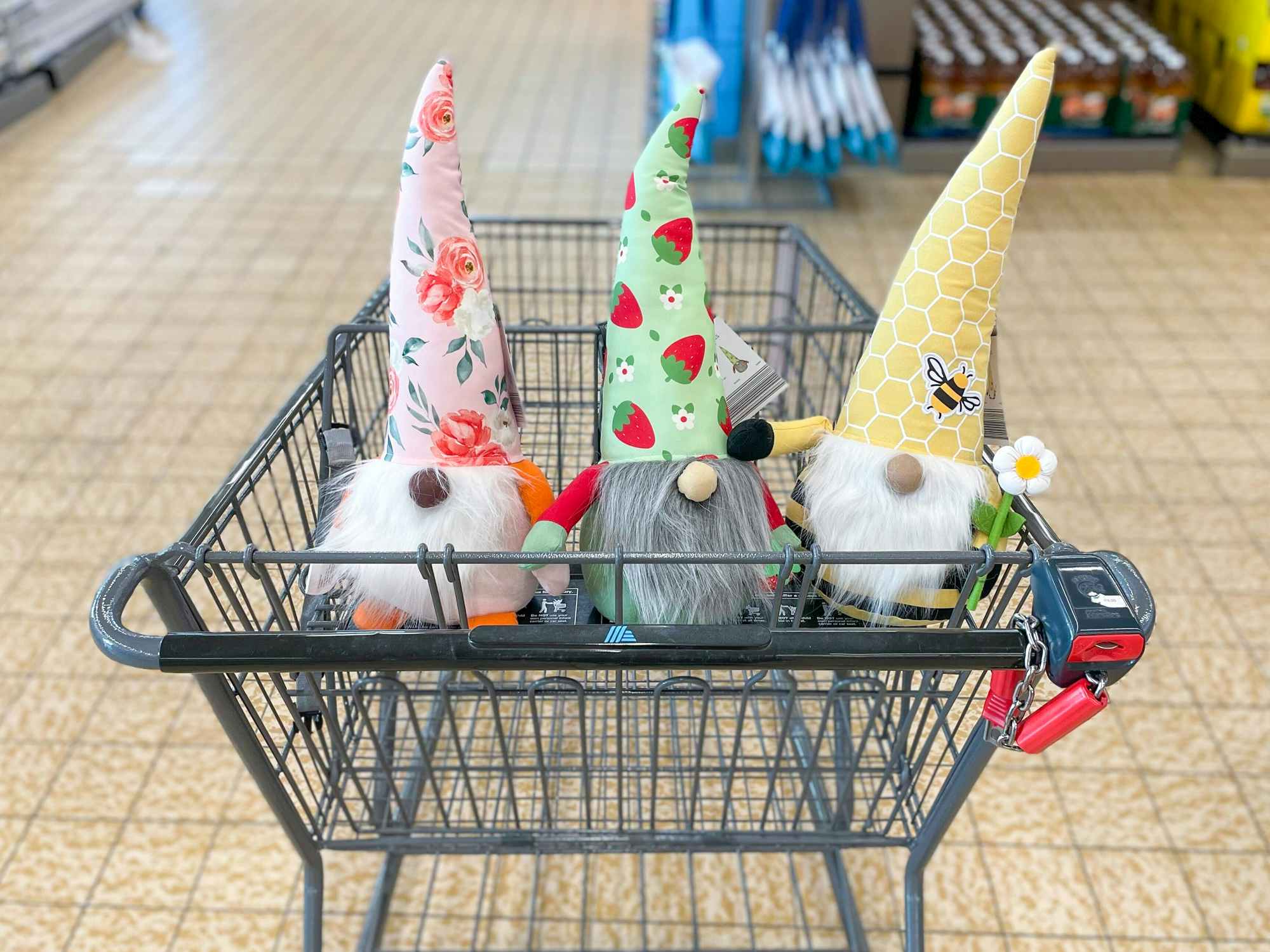 Summer gnomes in a cart at Aldi
