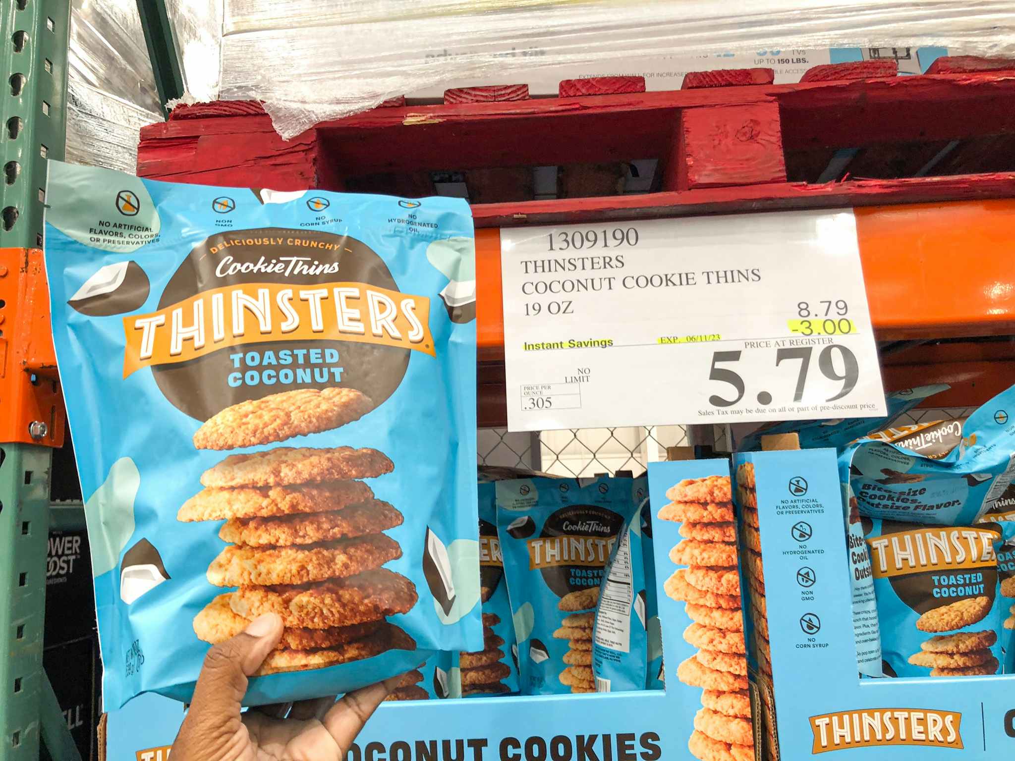 toasted coconut cookie thins