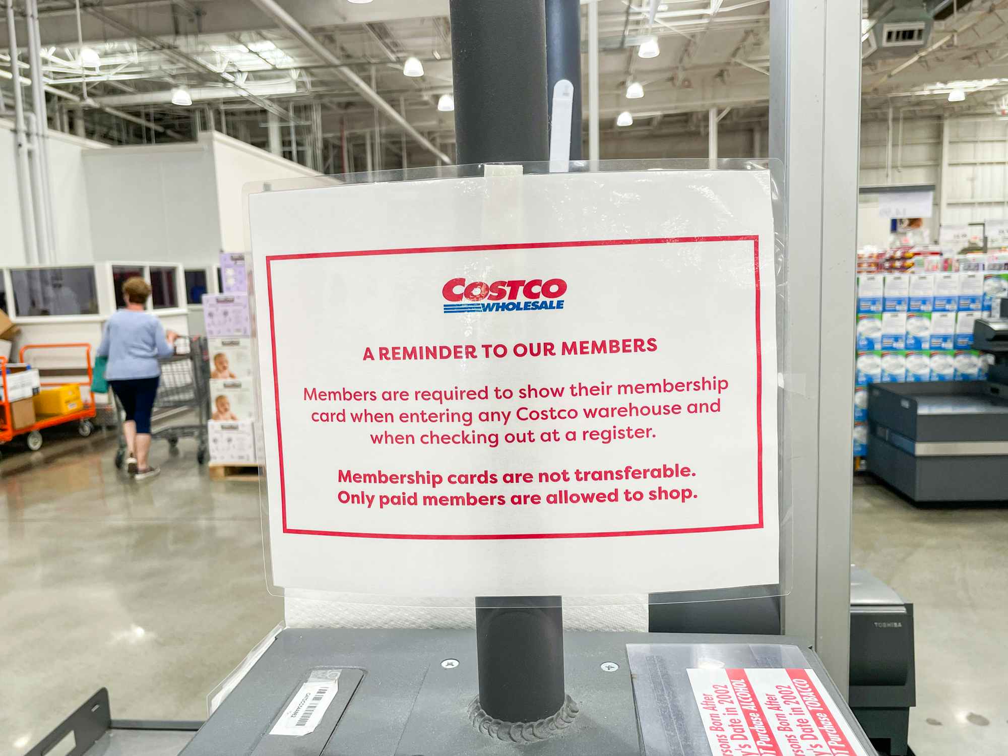 costco membership reminder sign