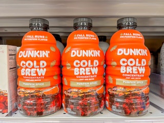 dunkin pumpkin spice cold brew on a store shelf