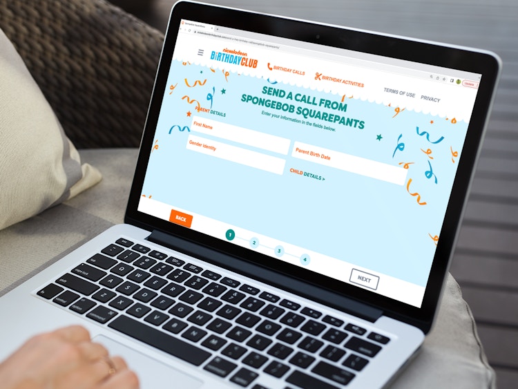 a person scheduling a free nick jr birthday phone call