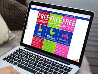 a person on macks earplugs website on their macbook