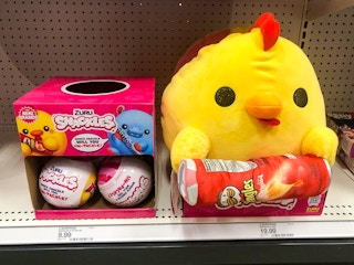 Zuru snackles shelf group shot