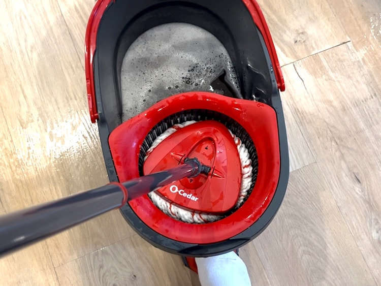 o-cedar easywring deep clean microfiber spin mop system birds-eye view