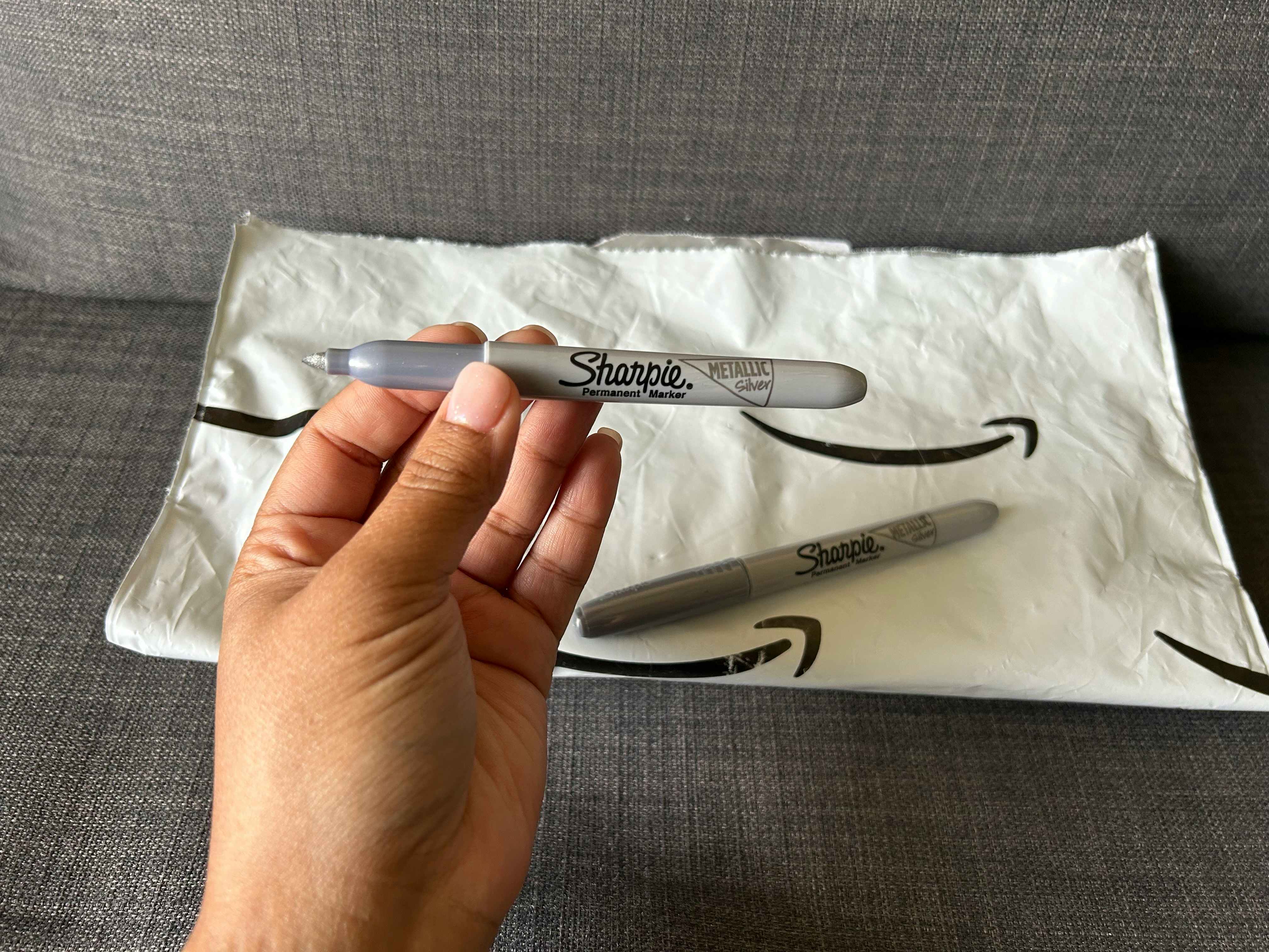 sharpie-metallic-marker- 3-amazon