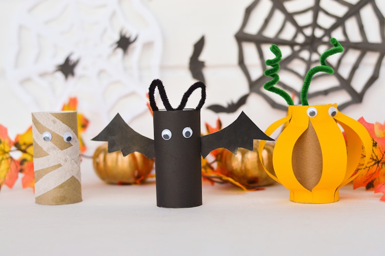 Halloween figures