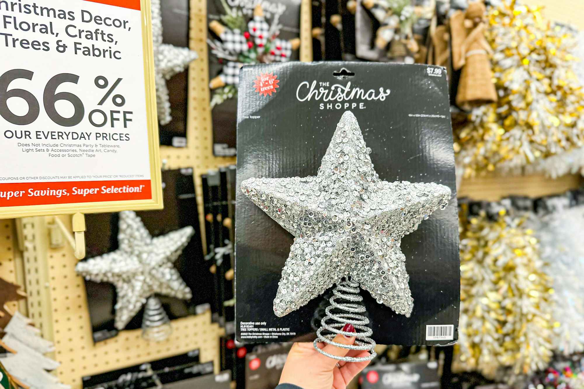Hobby Lobby Christmas decor is top notch this year! Give me it